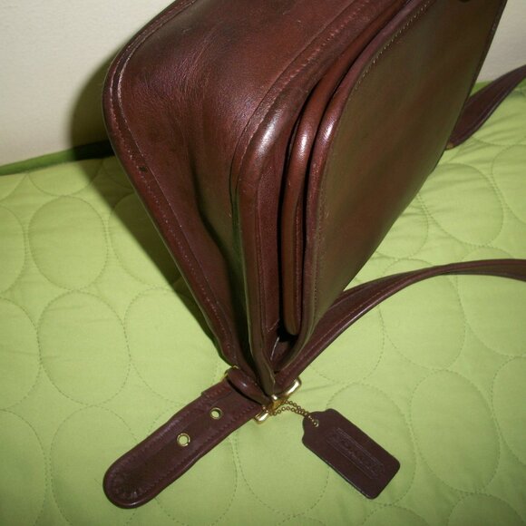 Vintage Coach 9145 Legacy Studio Flap Brown Bag - Picture 9 of 16